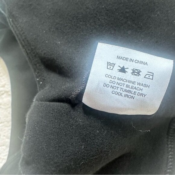 BuffBunny | Onyx Black Cloud Bralette Sports Bra | Size Extra Large - Picture 6 of 6